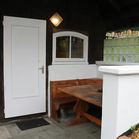 Für 12 Personen Sauna Garten Garage Hund Ferienhaus *