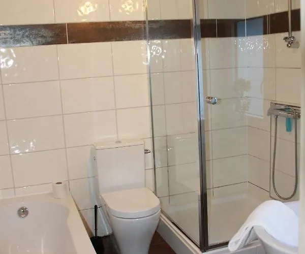 Fuer 12 Personen Sauna Garten Garage Hund Holiday home